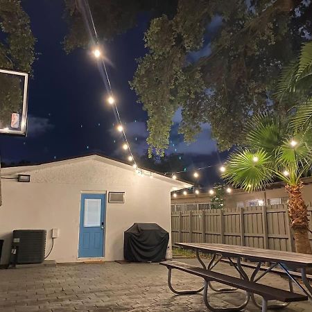 Private Suite W/ Full Backyard, Bbq, 5Min From Mia Miami Esterno foto